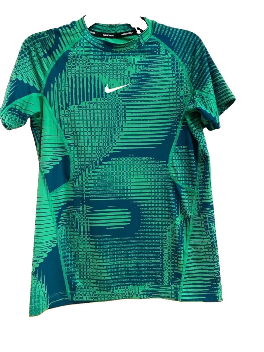 Nike Pro Boys  Green & Blue  Patterned Dri-FIT Short Sleeve Tee, Size M